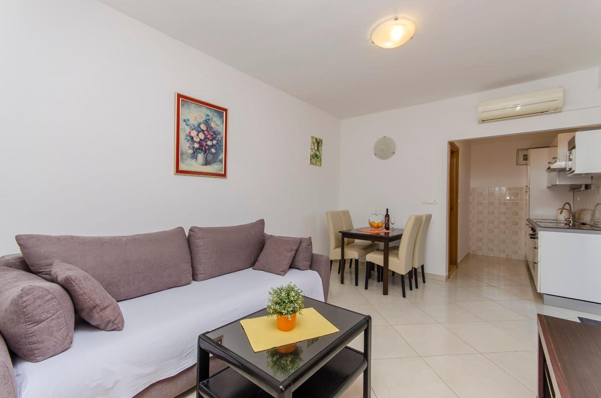 Apartments Blazica Vodice Esterno foto