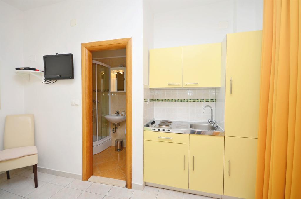 Apartments Blazica Vodice Esterno foto
